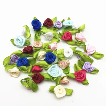 100шт Мини Сатен Лента Пъпки от Рози, Цветя Със Зелени Листа Занаяти Сватбена Украса Конфети