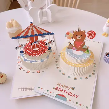 Корейски стил ins чист червен същото 3D мечка торта поздравителна картичка сладка картичка за рожден ден креативна 3D обработка на хартия подарък