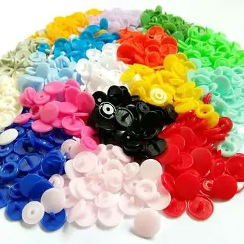 30-100 комплекти T5 (12 мм) Смесени цветове T5 детски копчета от смола, копчета за завивки, Копчета за дрехи, С карамфил