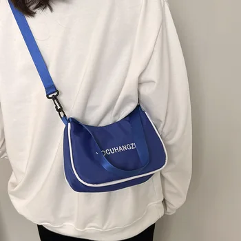 Найлонови Торбички Унисекс 2022 Пролет Нова Мода Чанта През Рамо Ежедневни Проста Голяма Чанта Голям За Равиоли
